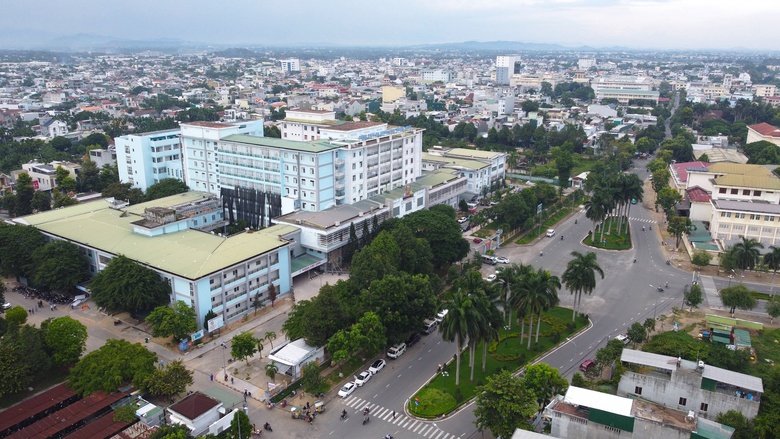 Bệnh viện lớn nhất Quảng Ng&atilde;i được n&acirc;ng cấp ra sao?- Ảnh 1.