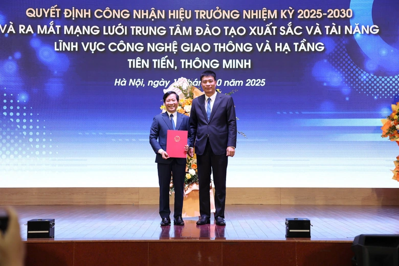 UTT ra mắt mạng lưới đ&agrave;o tạo xuất sắc về c&ocirc;ng nghệ v&agrave; hạ tầng ti&ecirc;n tiến- Ảnh 1.