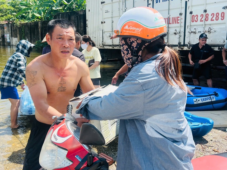 H&agrave; Nội: Cuộc sống đảo lộn v&igrave; kh&ocirc;ng điện, kh&ocirc;ng nước sạch của người d&acirc;n x&atilde; S&oacute;c Sơn- Ảnh 5.