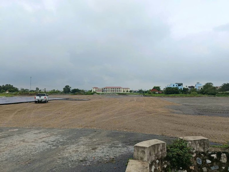 Ninh Bình: "Đi trước một bước" giải phóng mặt bằng dự án đường sắt tốc độ cao- Ảnh 3. Ninh Bình: "Đi trước một bước" giải phóng mặt bằng dự án đường sắt tốc độ cao- Ảnh 3.