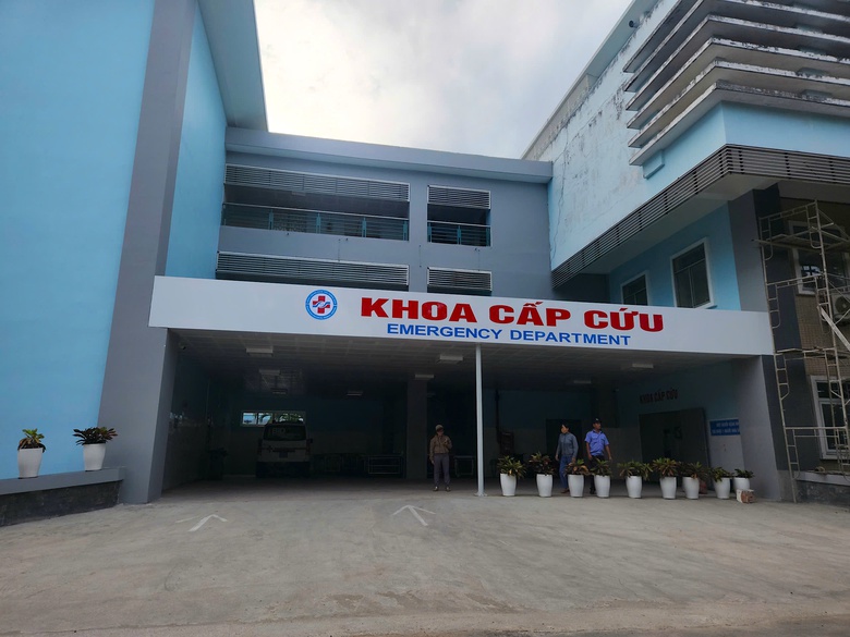 Bệnh viện lớn nhất Quảng Ng&atilde;i được n&acirc;ng cấp ra sao?- Ảnh 6.