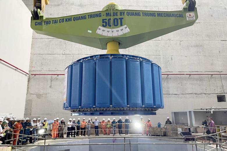 LILAMA đ&atilde; gắn phong tr&agrave;o thi đua với ứng dụng s&aacute;ng tạo c&ocirc;ng nghệ số trong thi c&ocirc;ng, gi&uacute;p giảm thời gian thi c&ocirc;ng, tăng độ ch&iacute;nh x&aacute;c v&agrave; kiểm so&aacute;t rủi ro tốt hơn.