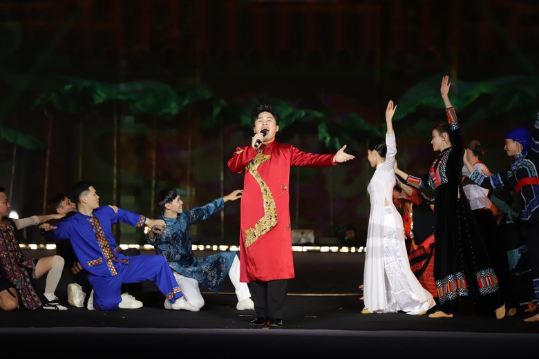 Lễ hội Văn h&oacute;a Thế giới: Thắt chặt t&igrave;nh hữu nghị, ấm "t&igrave;nh d&acirc;n tộc, nghĩa đồng b&agrave;o"- Ảnh 8.