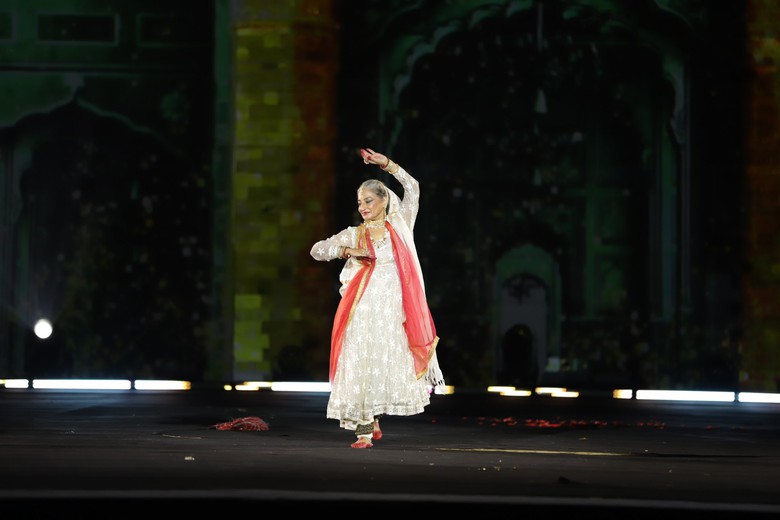 Lễ hội Văn h&oacute;a Thế giới: Thắt chặt t&igrave;nh hữu nghị, ấm "t&igrave;nh d&acirc;n tộc, nghĩa đồng b&agrave;o"- Ảnh 6.