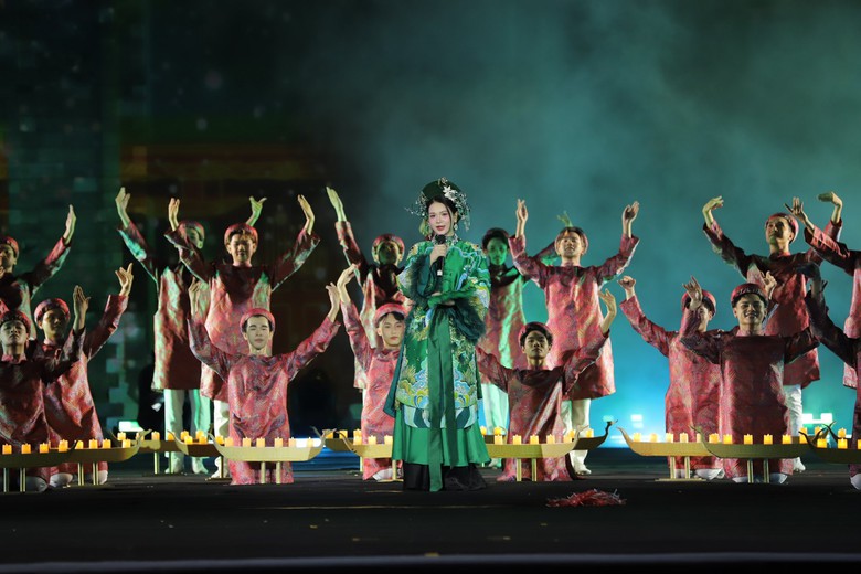 Lễ hội Văn h&oacute;a Thế giới: Thắt chặt t&igrave;nh hữu nghị, ấm "t&igrave;nh d&acirc;n tộc, nghĩa đồng b&agrave;o"- Ảnh 7.