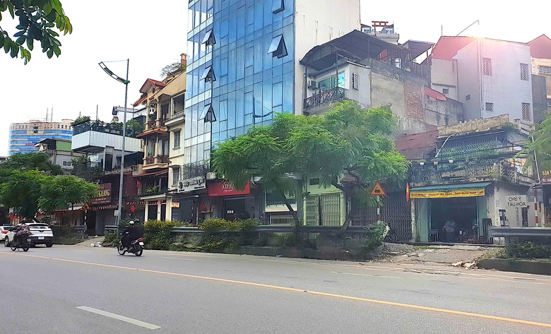 Cần th&ecirc;m thời gian v&agrave; nguồn lực để x&oacute;a h&agrave;ng ngh&igrave;n lối đi tự mở qua đường sắt- Ảnh 3.