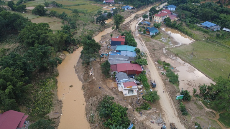 L&agrave;o Cai: Sau lũ ống, nhiều bản vực dậy từ b&ugrave;n đất- Ảnh 4.