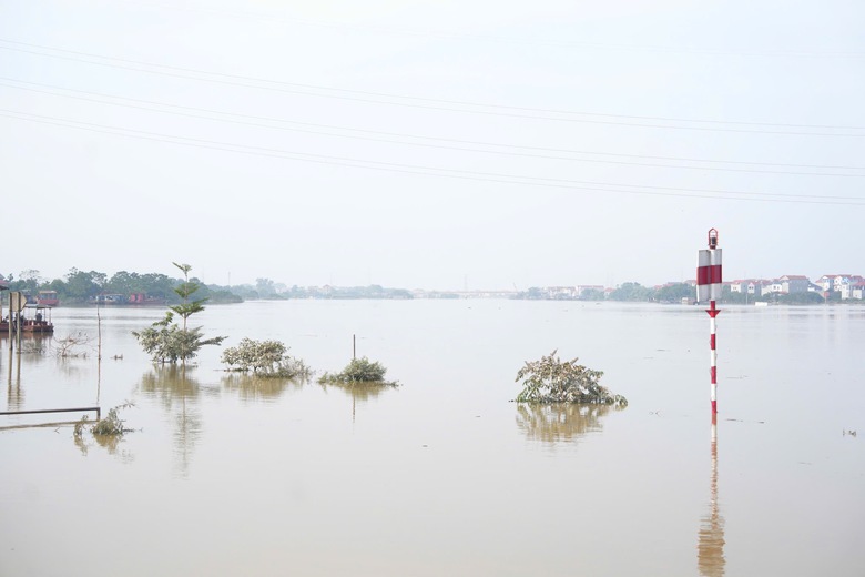 Chủ tịch H&agrave; Nội kiểm tra, chỉ đạo khắc phục hậu quả mưa lũ tại Đa Ph&uacute;c, Trung Gi&atilde;- Ảnh 5.