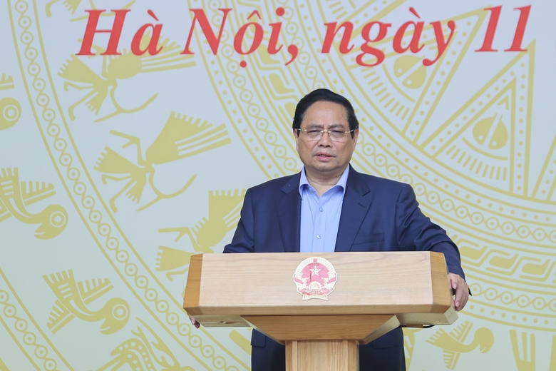 Thủ tướng: Nh&agrave; ở x&atilde; hội kh&ocirc;ng phải nằm ở nơi "khỉ ho c&ograve; g&aacute;y", đất "đầu thừa đu&ocirc;i thẹo"- Ảnh 1.