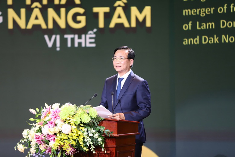 Phó Thủ tướng Nguyễn Hòa Bình: Lâm Đồng đứng trước thời cơ vàng để bứt phá- Ảnh 2. Phó Thủ tướng Nguyễn Hòa Bình: Lâm Đồng đứng trước thời cơ vàng để bứt phá- Ảnh 2.