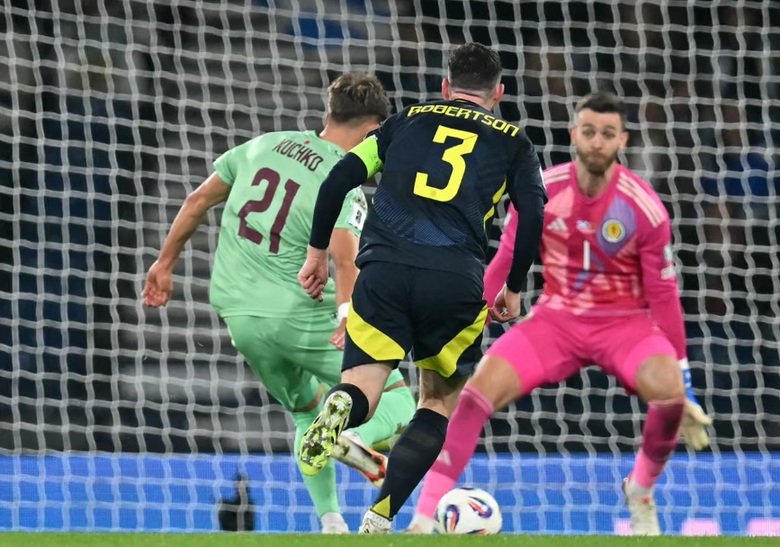 McTominay tỏa s&aacute;ng, Scotland đ&aacute;nh bại Belarus tại v&ograve;ng loại World Cup- Ảnh 2.