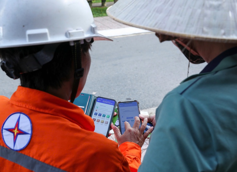 Ti&ecirc;n phong trong chuyển đổi số: EVNSPC bứt ph&aacute; n&acirc;ng cao hiệu quả sản xuất kinh doanh- Ảnh 3.