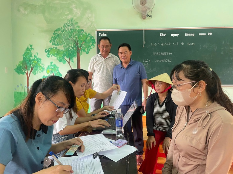 Các xã cửa ngõ Đồng Nai rực rỡ đường hoa, thi đua xây dựng nông thôn mới hiện đại- Ảnh 4. Các xã cửa ngõ Đồng Nai rực rỡ đường hoa, thi đua xây dựng nông thôn mới hiện đại- Ảnh 4.