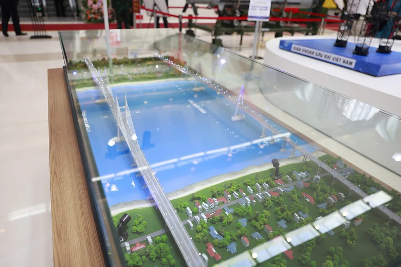 Cầu Rạch Miễu 2 - biểu tượng đổi mới, sáng tạo và làm chủ công nghệ của ngành Xây dựng- Ảnh 4. Cầu Rạch Miễu 2 - biểu tượng đổi mới, sáng tạo và làm chủ công nghệ của ngành Xây dựng- Ảnh 4.