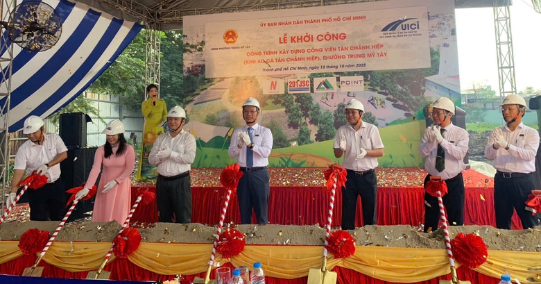 TP.HCM xây dựng công viên Tân Chánh Hiệp: Biến ao trũng thành không gian xanh- Ảnh 1. TP.HCM xây dựng công viên Tân Chánh Hiệp: Biến ao trũng thành không gian xanh- Ảnh 1.