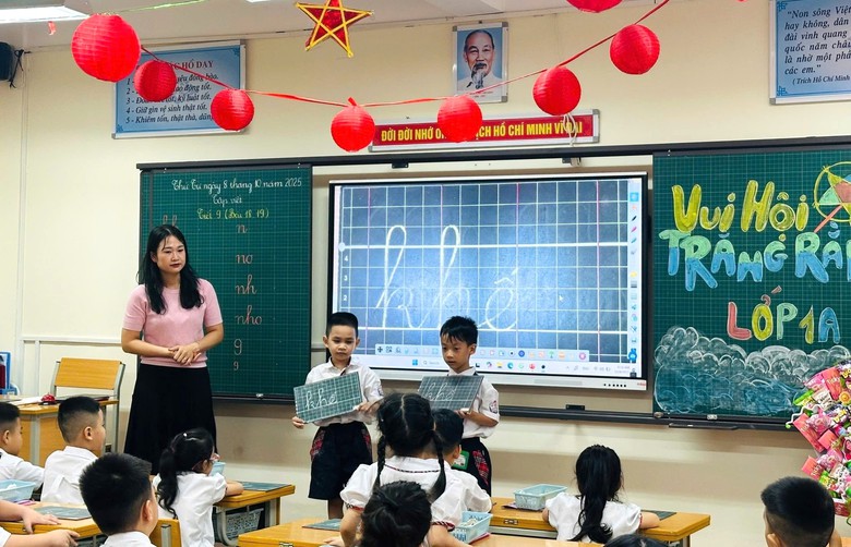 Đến năm 2030, 100% học sinh tiểu học, THCS học hai buổi mỗi ng&agrave;y- Ảnh 1.