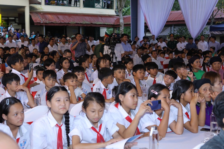 Thủ tướng Phạm Minh Chính: Thanh Hóa phải huy động nguồn lực, đảm bảo tiến độ các dự án- Ảnh 2. Thủ tướng Phạm Minh Chính: Thanh Hóa phải huy động nguồn lực, đảm bảo tiến độ các dự án- Ảnh 2.