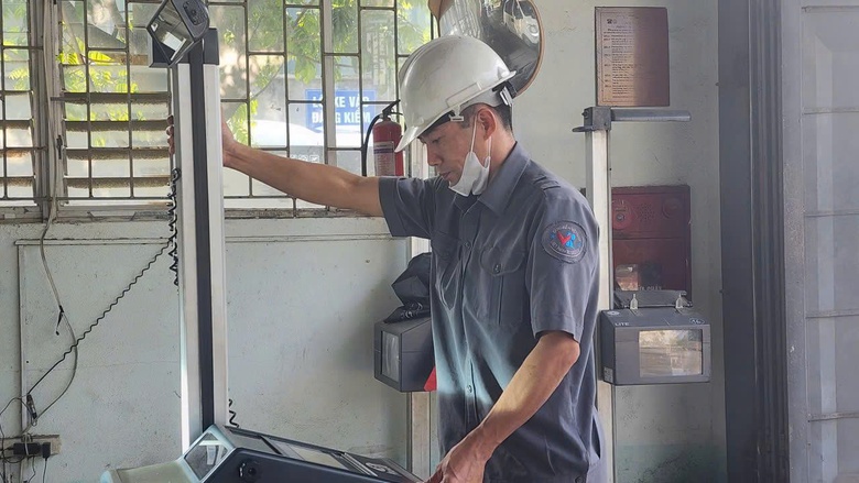 Ph&uacute; Thọ: N&acirc;ng cao chất lượng đăng kiểm vi&ecirc;n trong kiểm định xe cơ giới đường bộ- Ảnh 3.