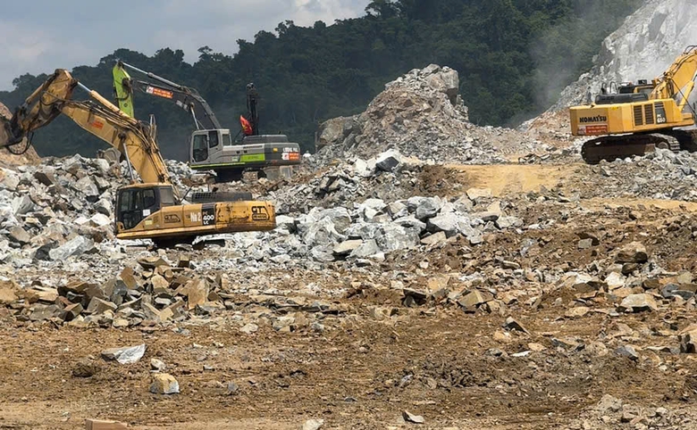 Quyết đưa cao tốc Ho&agrave;i Nhơn - Quy Nhơn c&aacute;n đ&iacute;ch v&agrave;o giữa th&aacute;ng 12- Ảnh 2.