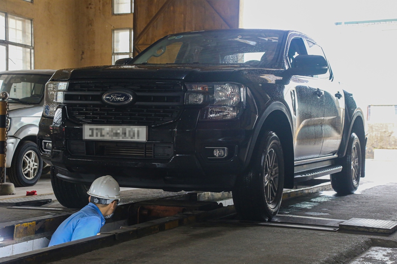 Nghệ An: Hàng chục nghìn người dân hưởng lợi từ chính sách miễn kiểm định lần đầu- Ảnh 2. Nghệ An: Hàng chục nghìn người dân hưởng lợi từ chính sách miễn kiểm định lần đầu- Ảnh 2.