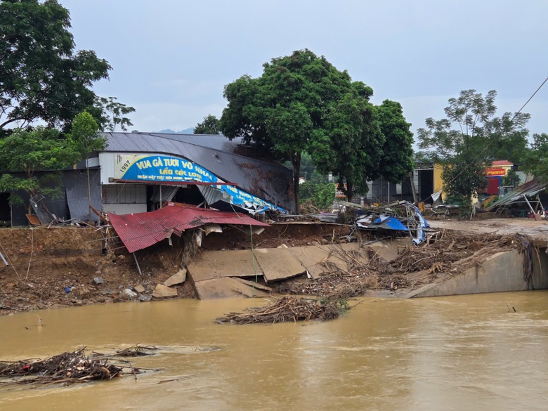 Những x&oacute;m ngh&egrave;o Th&aacute;i Nguy&ecirc;n x&aacute;c xơ sau b&atilde;o lũ, cần lắm những b&agrave;n tay l&uacute;c n&agrave;y- Ảnh 16.