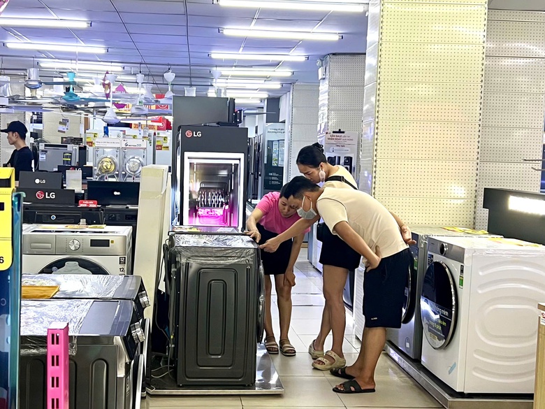 M&aacute;y sấy quần &aacute;o: Từ nhu cầu m&ugrave;a vụ trở th&agrave;nh thiết bị thiết yếu cả năm- Ảnh 3.