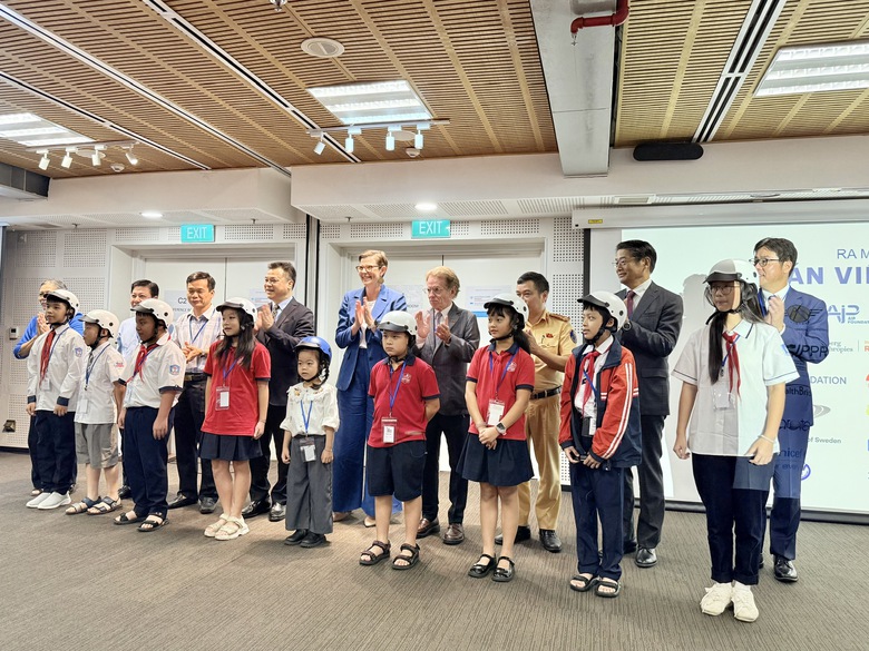 &ldquo;Dự &aacute;n Việt Nam 2000&rdquo; - H&agrave;nh tr&igrave;nh đưa con số tử vong do tai nạn giao th&ocirc;ng ở trẻ em về 0- Ảnh 6.