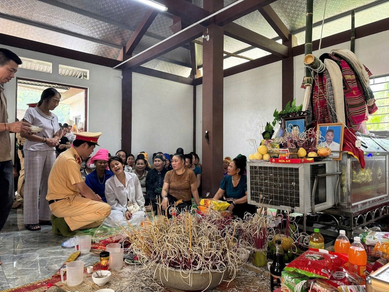 X&aacute;c định nguy&ecirc;n nh&acirc;n ban đầu vụ tai nạn giao th&ocirc;ng khiến ba người tử vong ở L&agrave;o Cai- Ảnh 5.