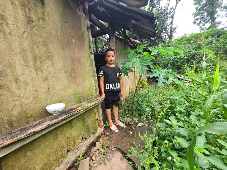 Mùa xuân về sớm trên những mái nhà đang hồi sinh sau bão ở xã vùng cao Tràng Xá- Ảnh 3. Mùa xuân về sớm trên những mái nhà đang hồi sinh sau bão ở xã vùng cao Tràng Xá- Ảnh 3.