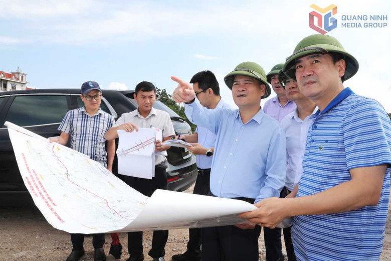 Quảng Ninh: Đẩy nhanh tiến độ Dự &aacute;n đường ven s&ocirc;ng- Ảnh 2.