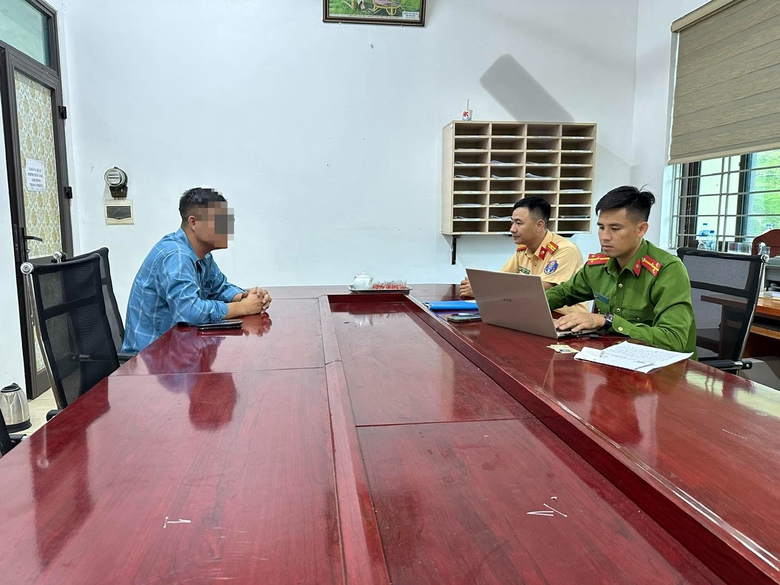 Bắc Ninh: Xử phạt t&agrave;i xế &ocirc; t&ocirc; đi lấn l&agrave;n, "thi gan" với xe đối diện- Ảnh 2.