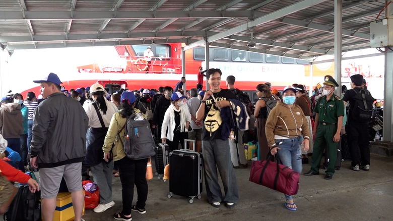 An Giang ph&ecirc; duyệt đề &aacute;n quản l&yacute; vận tải thủy phục vụ ph&aacute;t triển du lịch Ph&uacute; Quốc- Ảnh 1.