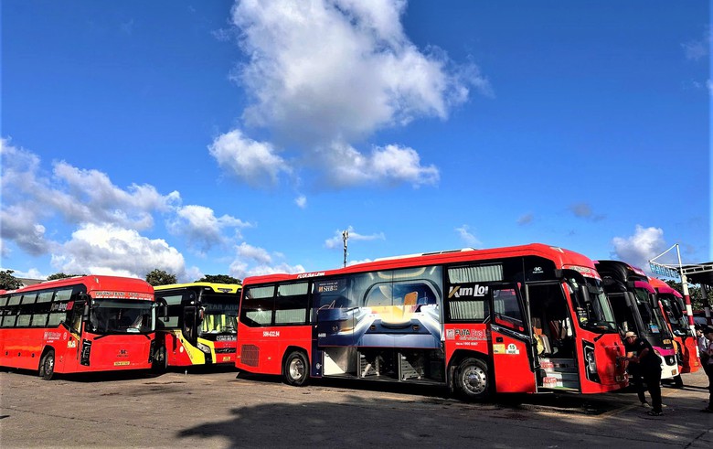 Huế: N&acirc;ng cao chất lượng, an to&agrave;n trong hoạt động vận tải đường bộ- Ảnh 1.