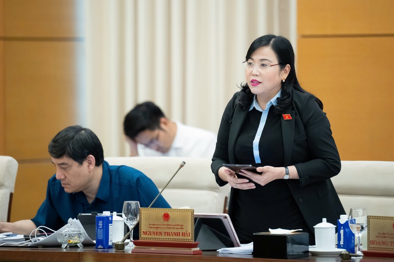 Thứ trưởng B&ugrave;i Xu&acirc;n Dũng l&agrave;m r&otilde; về đề xuất mở rộng đối tượng miễn giấy ph&eacute;p x&acirc;y dựng- Ảnh 2.