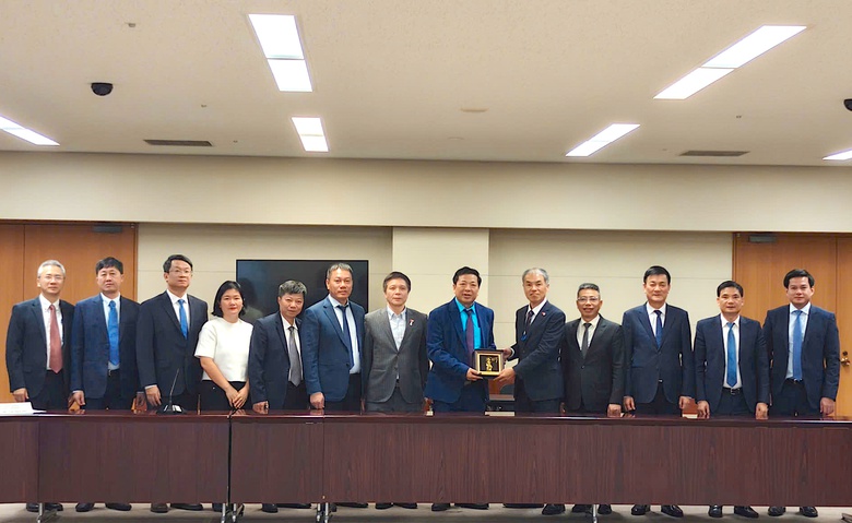 Tăng cường hợp tác Việt Nam - Nhật Bản trong quản lý đô thị, thoát nước và chống ngập- Ảnh 1. Tăng cường hợp tác Việt Nam - Nhật Bản trong quản lý đô thị, thoát nước và chống ngập- Ảnh 1.