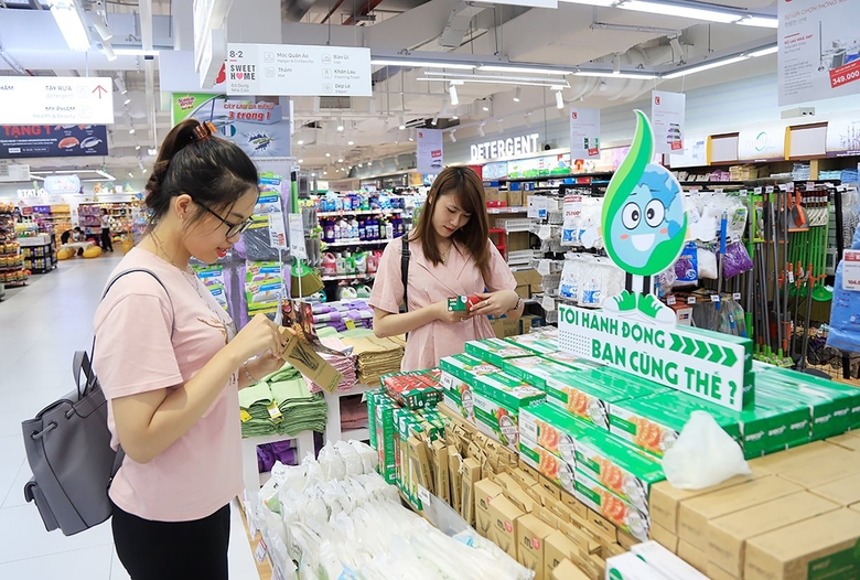 Để h&agrave;ng h&oacute;a &ldquo;xanh&rdquo; đến gần người d&acirc;n hơn- Ảnh 1.