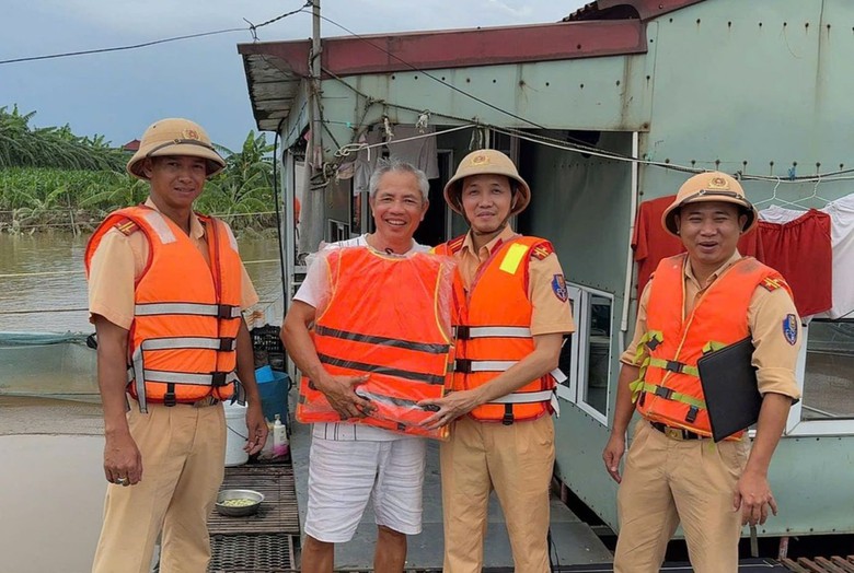 Ninh Bình: Siết chặt quản lý tàu, thuyền nhằm đảm bảo an toàn giao thông đường thủy- Ảnh 4. Ninh Bình: Siết chặt quản lý tàu, thuyền nhằm đảm bảo an toàn giao thông đường thủy- Ảnh 4.
