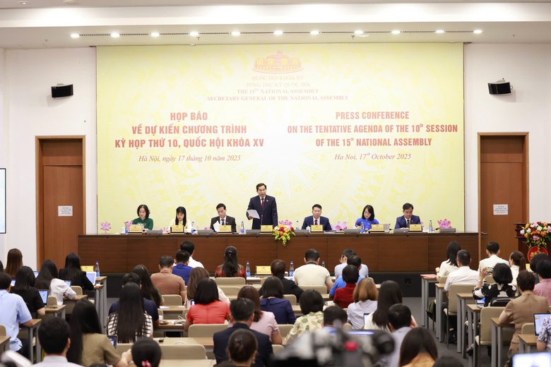 Kỳ họp cuối c&ugrave;ng Quốc hội kho&aacute; XV th&ocirc;ng qua 49 luật, kh&ocirc;ng c&oacute; hoạt động chất vấn- Ảnh 2.