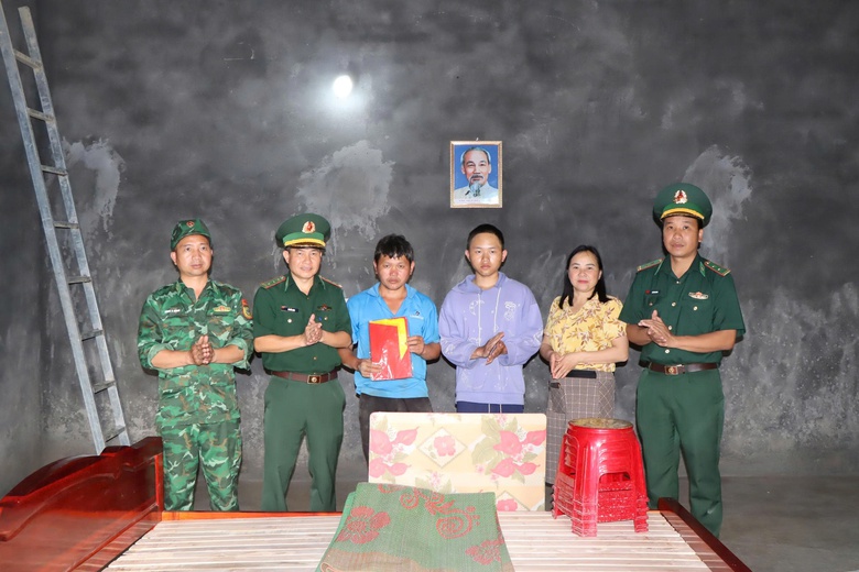 H&agrave;nh tr&igrave;nh "Triệu tấm l&ograve;ng, ngh&igrave;n m&aacute;i nh&agrave;" ở Lai Ch&acirc;u- Ảnh 5.