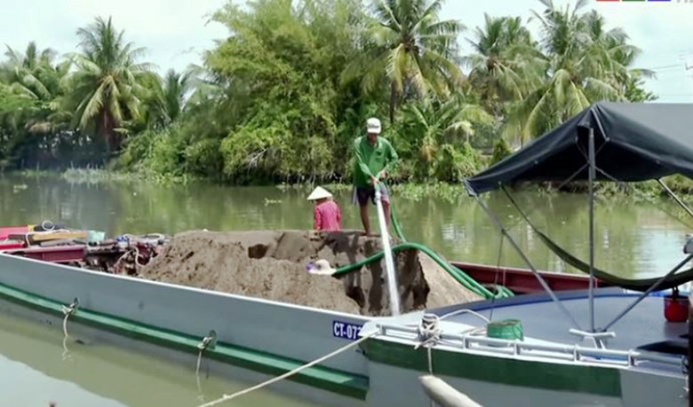 Gi&aacute; vật liệu x&acirc;y dựng tại ĐBSCL biến động mạnh, doanh nghiệp tr&uacute;ng thầu nơm nớp lo lỗ- Ảnh 1.