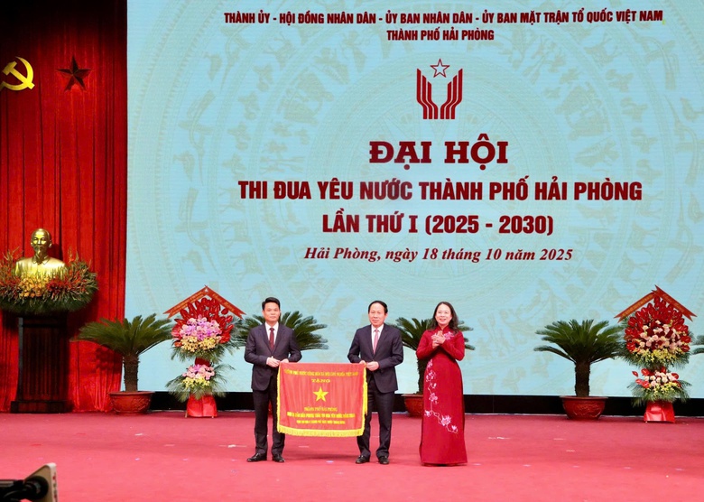 Hải Ph&ograve;ng t&ocirc;n vinh 235 gương điển h&igrave;nh ti&ecirc;n tiến tại Đại hội thi đua y&ecirc;u nước lần thứ I- Ảnh 6.