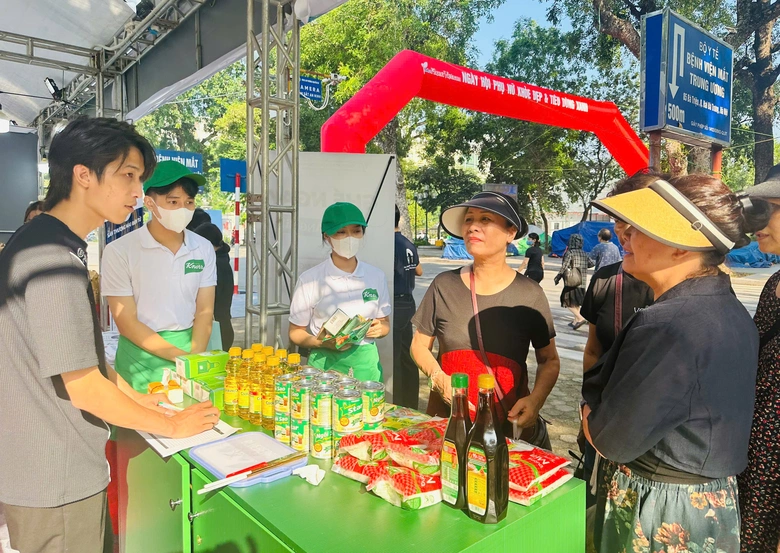 Lan tỏa lối sống mới từ th&ocirc;ng điệp "Phụ nữ n&oacute;i kh&ocirc;ng với thực phẩm kh&ocirc;ng an to&agrave;n"- Ảnh 8.