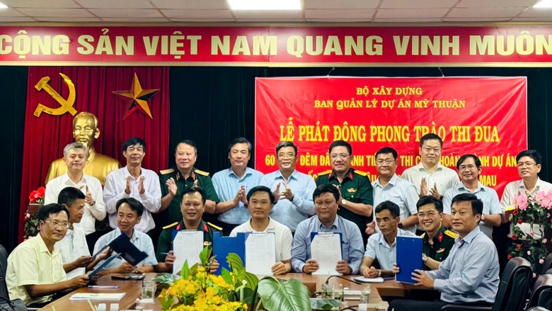 60 ng&agrave;y đ&ecirc;m vượt kh&oacute; đưa dự &aacute;n cao tốc Cần Thơ - C&agrave; Mau về đ&iacute;ch- Ảnh 3.