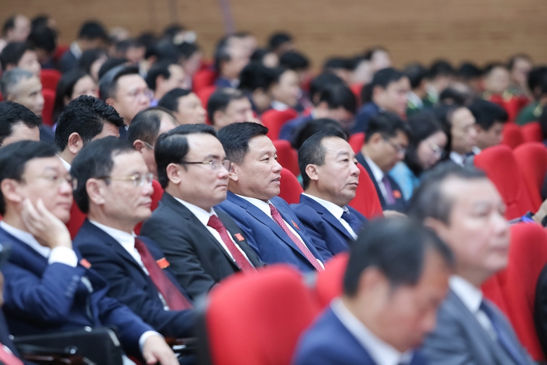 Nghệ An cần khơi dậy khát vọng phát triển, đổi mới tư duy và hành động tạo sức bật mới- Ảnh 5. Nghệ An cần khơi dậy khát vọng phát triển, đổi mới tư duy và hành động tạo sức bật mới- Ảnh 5.