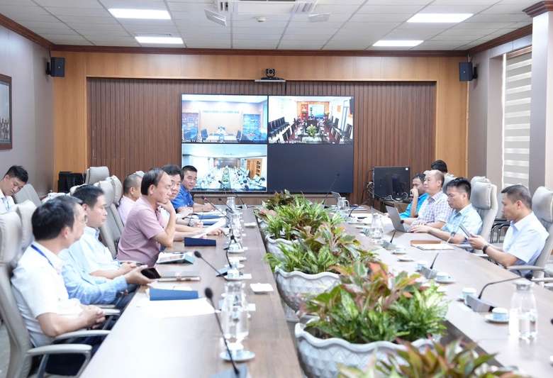 H&agrave;ng kh&ocirc;ng k&iacute;ch hoạt kịch bản ứng ph&oacute; b&atilde;o Matmo- Ảnh 1.