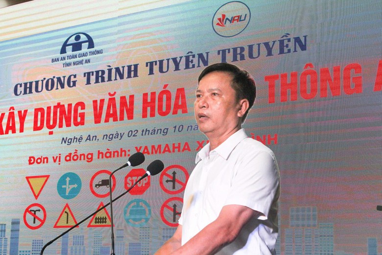 Biến mỗi sinh vi&ecirc;n th&agrave;nh một đại sứ văn h&oacute;a giao th&ocirc;ng- Ảnh 2.