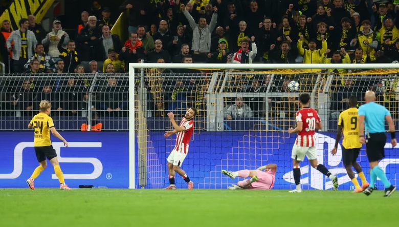 Thắng đậm Athletic Bilbao, Dortmund khẳng định vị thế tại Champions League- Ảnh 1.