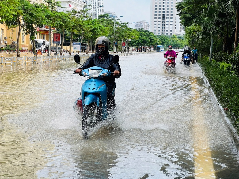 Sở X&acirc;y dựng H&agrave; Nội đề xuất giải ph&aacute;p n&agrave;o để khắc phục t&igrave;nh trạng &uacute;ng ngập nội đ&ocirc;?- Ảnh 2.