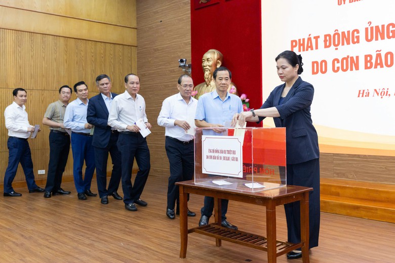 Trung ương MTTQ Việt Nam tiếp nhận hơn 673 tỷ đồng ủng hộ đồng b&agrave;o b&atilde;o lụt- Ảnh 2.