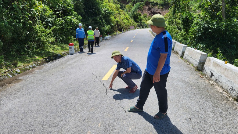 &ldquo;B&atilde;o chồng b&atilde;o, lũ chồng lũ&rdquo;, Nghệ An cần hỗ trợ 132 tỷ đồng để đảm bảo giao th&ocirc;ng- Ảnh 12.